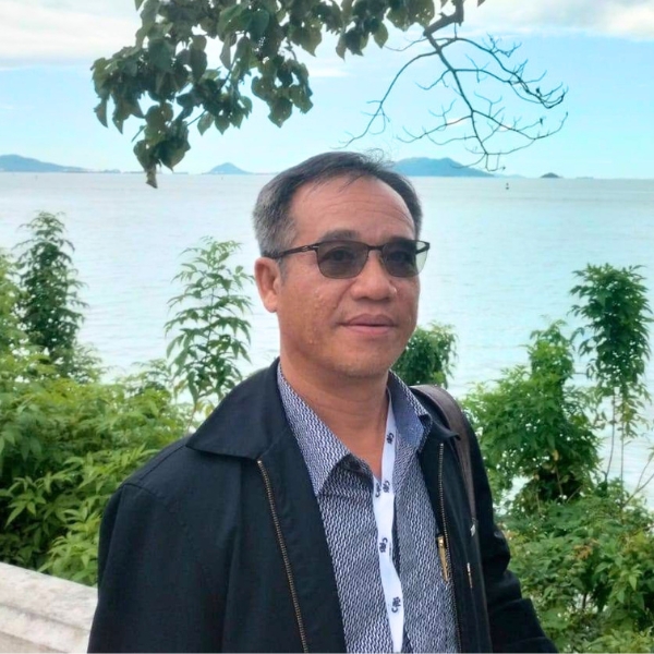 Prof. Dr. Sithong Thongmanivong